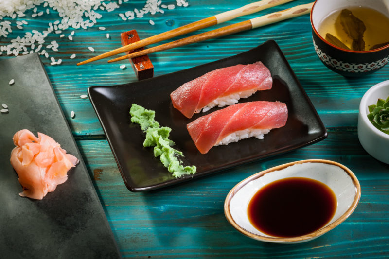 Nigiri cu ton