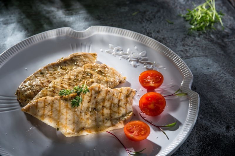 Piept de pui la grătar